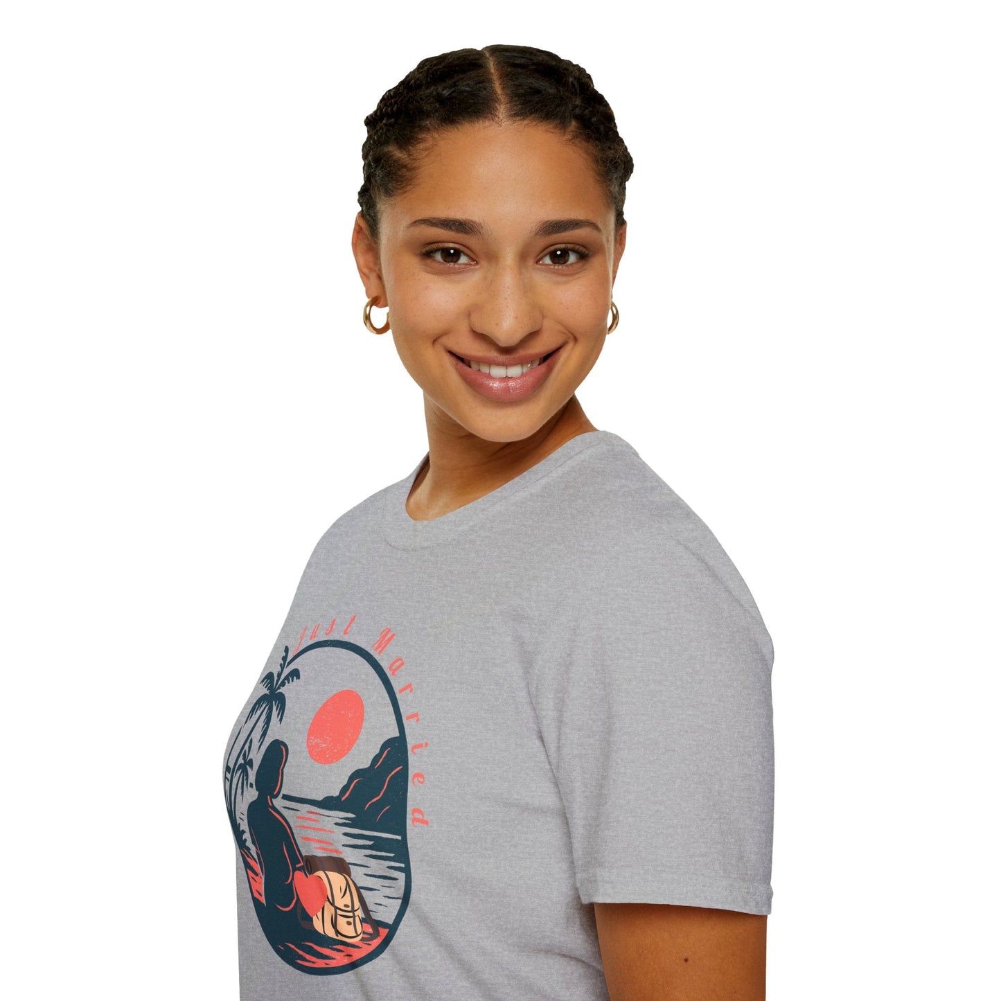 “Just Married” Women’s T-Shirt – The Perfect Blend of Humor and Sarcasm Printify