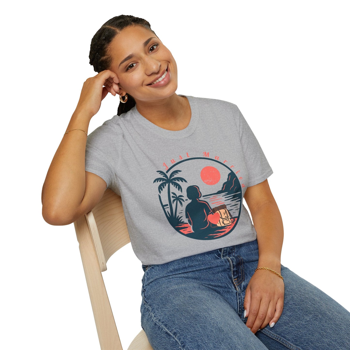 “Just Married” Women’s T-Shirt – The Perfect Blend of Humor and Sarcasm Printify